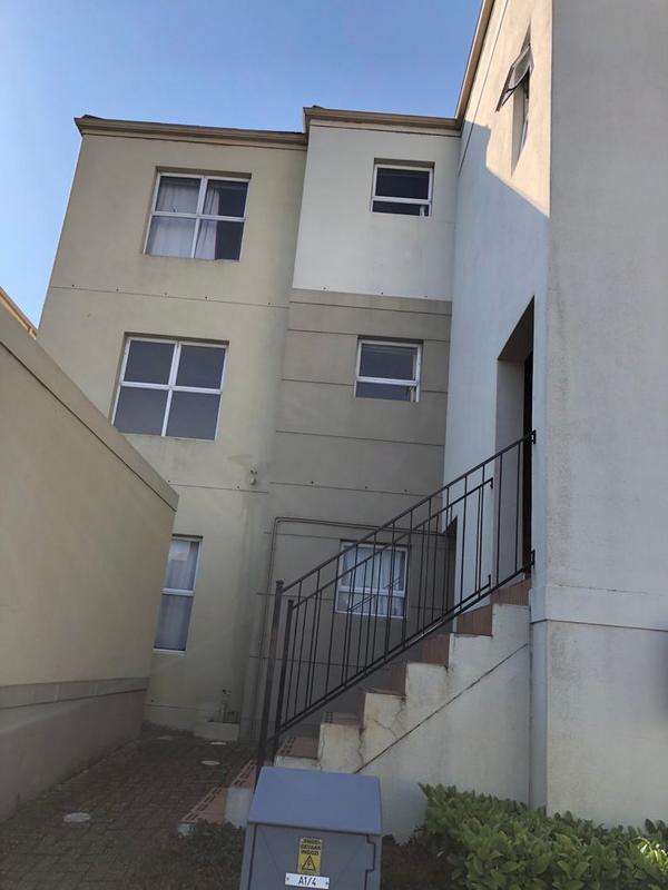 To Let 2 Bedroom Property for Rent in Vredekloof East Western Cape